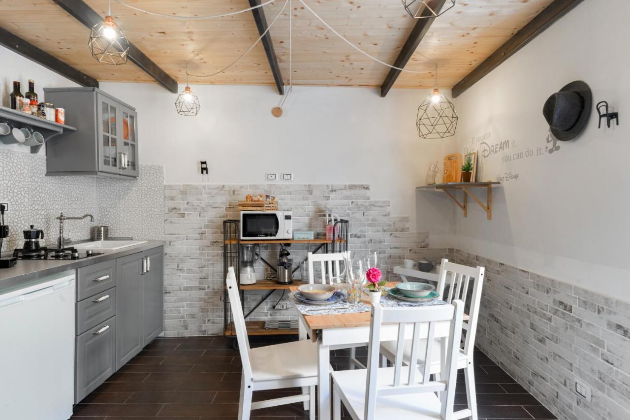 Casa Rebecca Διαμέρισμα Μπρίντιζι Εξωτερικό φωτογραφία